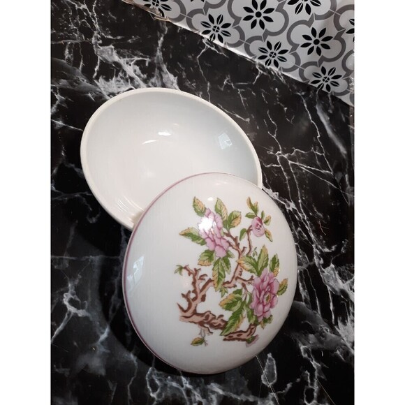 Elizabeth Arden made in Japan bowl lid - Picture 2 of 4